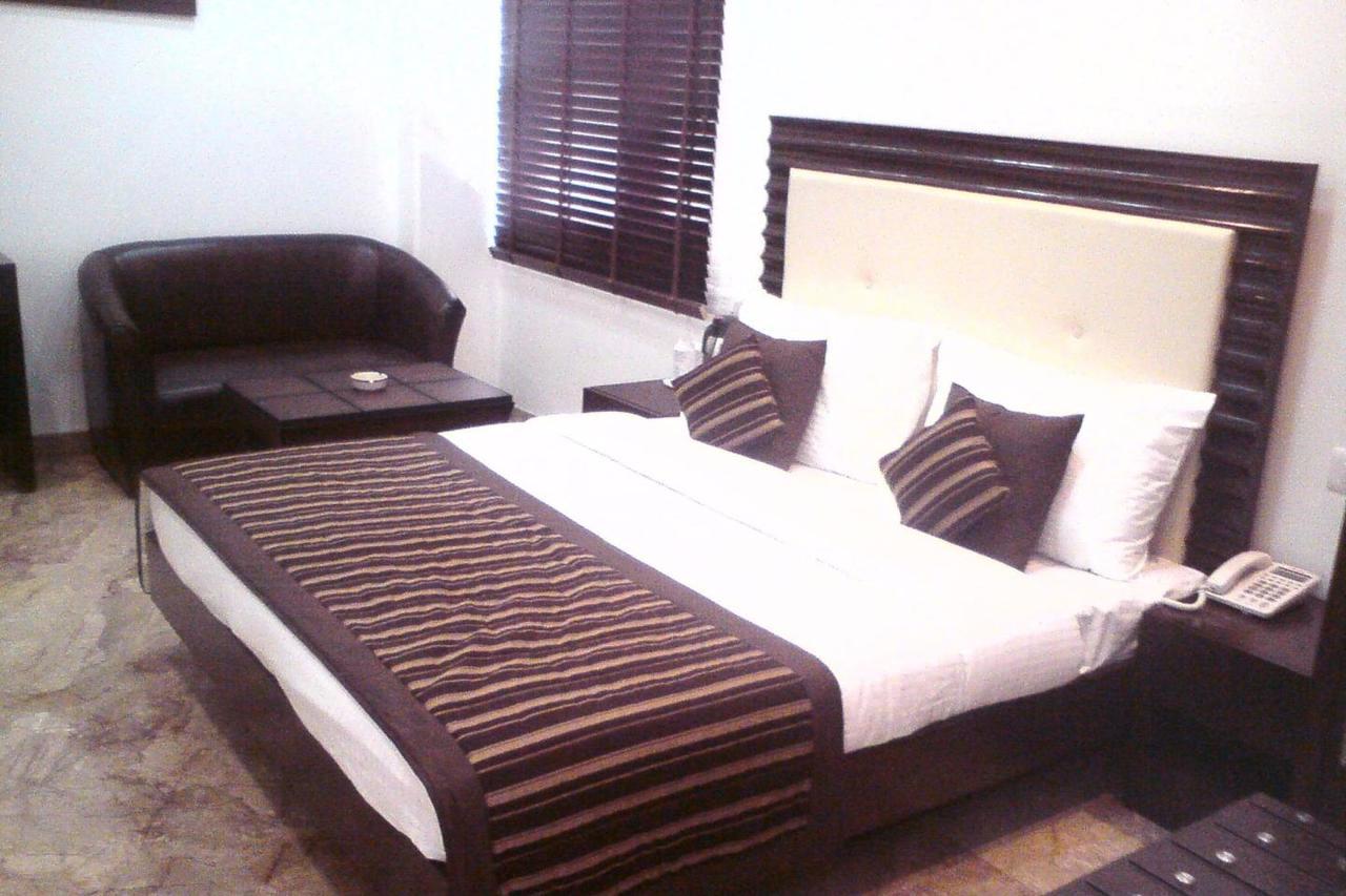 A New Delhi Hotel Orchid Garden Phòng bức ảnh